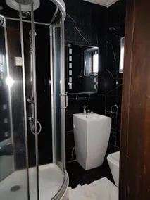 Quo Vadis Hotel - Image 2