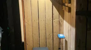 Cozy Glamping Pod Outdoor Kitchen and Shower - Image 4