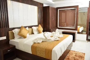 De Falcon Goa Beach Resort - Image 2