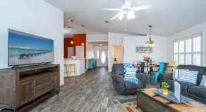 WINDSTARR DESTIN- Golf Cart Included, One level, Close to beach, Pet friendly - Image 2