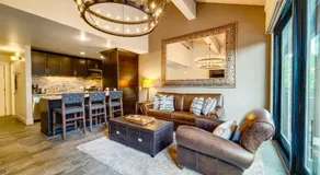 Northstar Village Condo Walk to Lifts 2 Full BA Excellent Location Hot-Tubs - Image 3