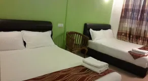 Gold star Kemaman - Image 5