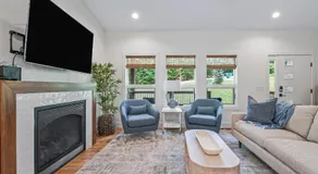 10 Min to Downtown Asheville. Luxury Finishes. Hot Tub & Game Room - Image 5