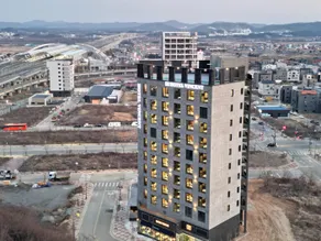 Vincent Hotel - Image 2
