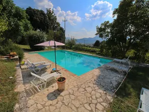 Attractive apartment in old farmhouse on the estate with pool - Image 2