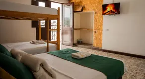 Les Balcons Hostel - Image 2