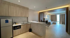Golden City Rayong Hotel - Image 4