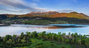 Stunner with Lake Mountain Views and Private Hot Tub - Image 2