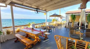 Hotel Beach Amaryllis - Image 3