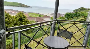 Sunnyside View Apartment -modern & cosy apartment with magnificent views to match - Image 5
