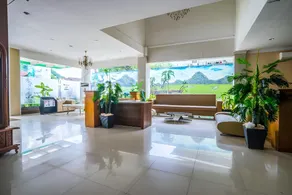 Royal Park Hotel - Image 5