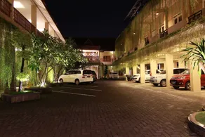 Syailendra Hotel Syariah Jepara - Image 4