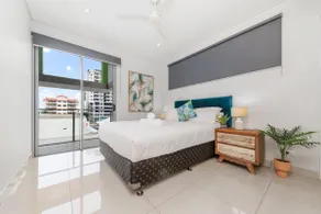 Darwin Lux Living - Image 2