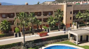 Ático dúplex en primera línea con piscina privada! - Image 2