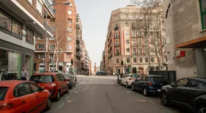 Luz y Diseño en Retiro - Apartamento de 4 Dormitorios - Image 4
