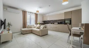 Wild Thyme - By Solea Holiday Homes - Image 2