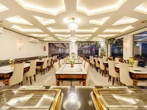 Palette Hotel Cecil by CheckIn, Srinagar - Image 2