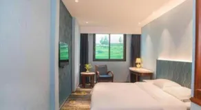 Friendship Hotel - Image 4