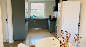 Villa med private værelser delt badeværelse/køkken, viby sj. - Image 3