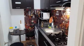 Hostel Florentin Camere Bai Comune acces bucatarie Cheap private rooms shared bathrooms kittchen laundry machine access Netflix - Image 4