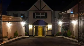 Seaview Guesthouse - Image 4
