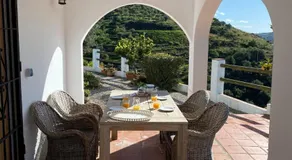 Villa Lantana - Image 3