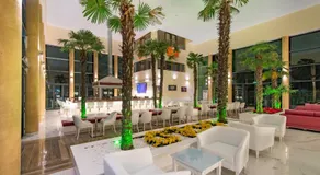 Hotel Perla Beach Luxury - All Inclusive & Free Beach Access - Image 4