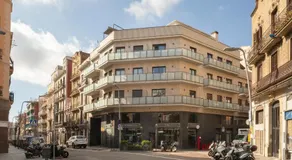 Feelathome Plaza Apartments - Image 5