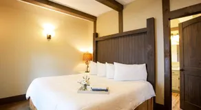Country Bliss Cottage by Amish Country Lodging - Image 5