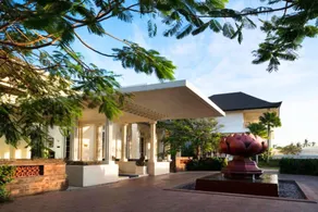Lush Trees Hotel 1 BR Deluxe Room NE133A - Image 3