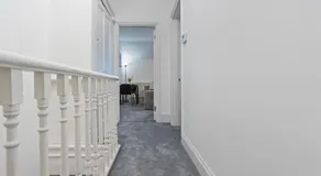 1Bedroom Maisonette - Sleeps 4 - 2 Toilets - Fast WiFi - Image 4