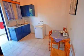 Nitsa's Apartments - Image 3