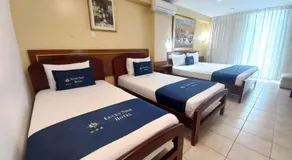 Lucky Star Hotel - Image 2