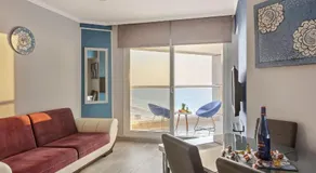 Urban Beach Apartments - Image 2