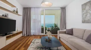 Apartment Stella - heated rooftop swimming pool - Image 2