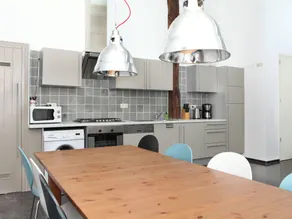Hébergement avec sauna et spa de natation - Image 5