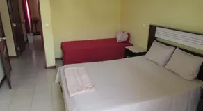 Rooming house - Image 4