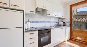 Apartament rural per a 2 · Pardines - Image 3