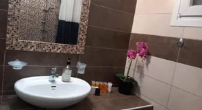 Miriam Luxury apartment - Image 2