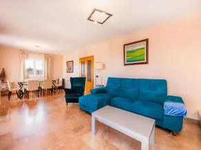 Tranquil Villa Stay in Tolleric - Image 4