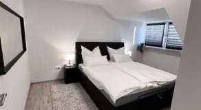 Zentrale Wohnung für 4 mit Bett und Schlafcouch - Image 2
