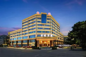 Xulong Hotel (Wuliangye Distillery Branch) - Image 3