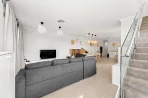 Piara Waters Modern 4BR Family Home near Parks & Shops - Image 4