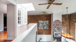 Unique Old City Loft - Minutes from Market Square - Image 4