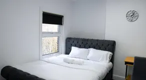 Home away from home - Image 2
