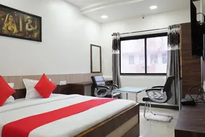 OYO 30952 Hotel Om Sai Leela - Image 3