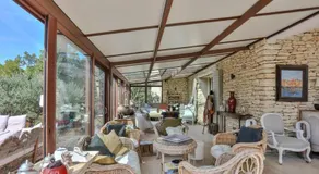 Mas provençal avec piscine à 10 minutes à pieds du village de Gordes - Image 3