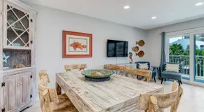 Ketch Courtyard Condo - Oceanview Balcony - Pool - Steps from the Beach - Image 5