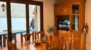 Private Villa with Pool & BBQ - Barcelona - Image 5