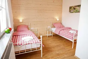 Wheelchair-accessible modern flat Red Riding Hood - Image 2